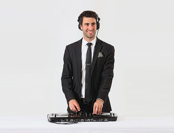 Melbourne Wedding DJ - Tim