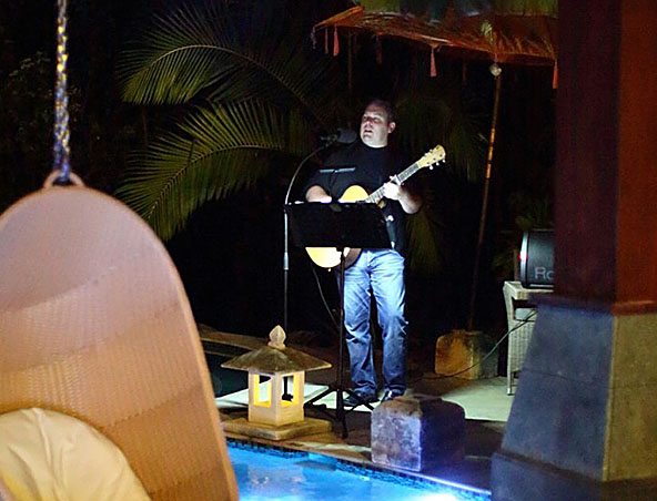 Acoustic Soloist Singer Greg - Brisbane Solo Musicians - Wedding Singers